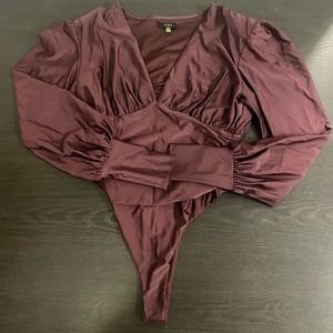 Womens Afrm maroon long sleeve, V Neck bodysuit size medium